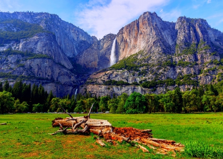 YOSEMITE NATIONAL PARK - mountains, yosemite, waterfall, national park