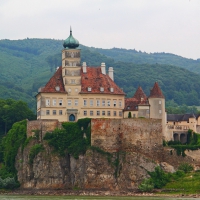 *** AUSTRIA -castle Schoenbuehel ***