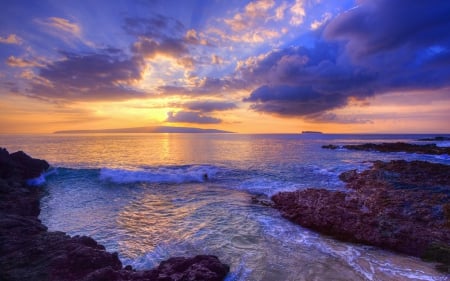 Glowing Beaches - Hawaii - Ocean, Scenic, Sunset, Nature, World, Sunrise, Travel, Hawaii, Scenery, Beaches, Sun, Sky, Beach, Sea