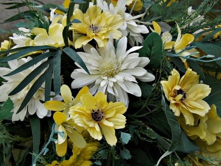 awesome variety - white, yellow, petals, bouquet, flowers