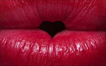 Red Lips/ Heart