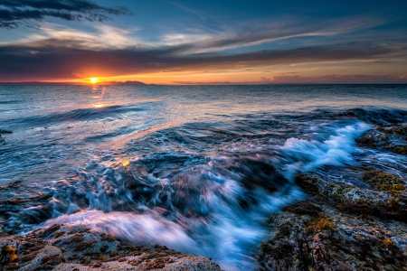 Ocean Waves - clouds, splendor, sea, ocean, sunset, nature, ocean waves, waves, sun, sky