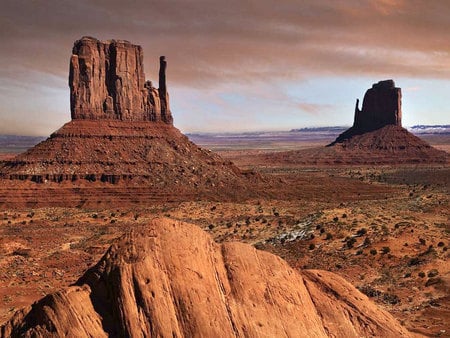 Desert Landscape - sunset, natureza, desert landscape, rocks, arizona, moutains, desert wallpaper win, desert, setting, paisagem, landscape, sandy, vista, canyons, small mountains, nature, clay