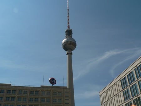 Untitled Wallpaper - 1600x1200, druffix, tower, capitol, high, germany, quality, tv, berlin, sky, building