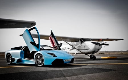 lamborghini murcielago and private airplane - airport, auction, mph, rpm