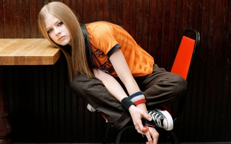 Avril Lavigne - avril lavigne, people, fun, actress, celebrity, singer