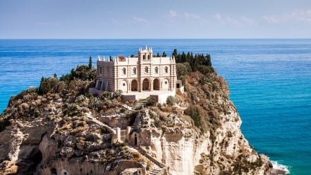 church of Santa Maria dell\\'Isola in Tropea Italy - italy, cliff, mountains, villa, oceans, churches, architecture, house, hill, islands, wallpaper, buildings, church, coasts, steps, sea, new