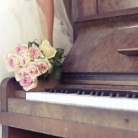 *** Flowers on the piano ***