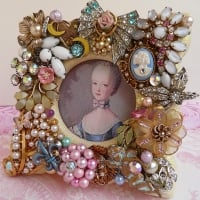 Marie Antoinette frame