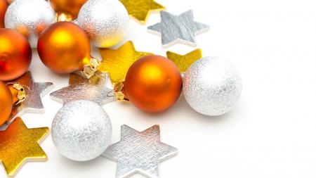 ✩ Silver/Golden Christmas ✩ - christmas, globes, silver, ornaments, decorations, golden, stars