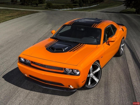 Dodge Challenger R/T Shaker - shaker, orange, mopar, rt