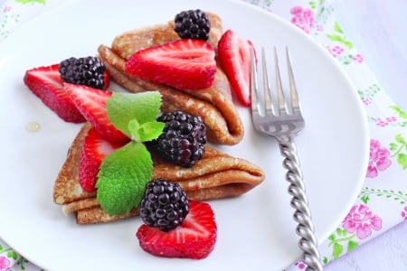 *** Pancakes *** - dessery, pancakes, fruits, food, breakfast