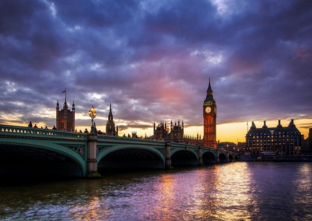 Big Ben - sky, purple, cloud, big ben, ckolck, light, colors, bridge