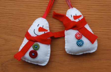 ☃ Adorable Snowmen ☃ - TOGETHER, COUPLE, SNOWMEN, SMILING, HAPPY, ADORABLE