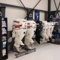 Evinrude Outboard Engines