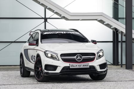 Mercedes-Benz-Concept-GLA-45-AMG - Black Wheels, Benz, Ang, White