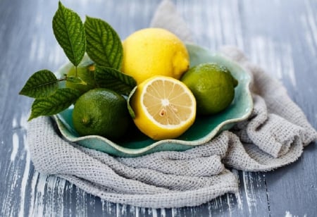 Lemon - table, lemon, fruits, photography