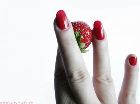 Û°ÛªÛ« ÛªÛ«Red NailÛ°ÛªÛ« ÛªÛ« - red nail, strawberry, women, beauty, hand