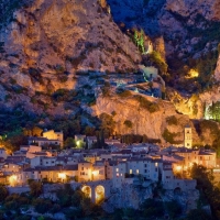 gorgeous town of moustiers saint marie france