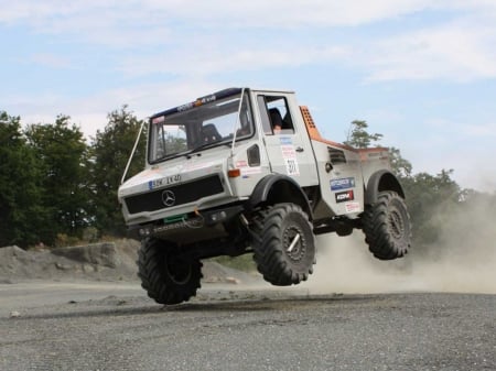 Unimog U4000 - rally, thrill, offroad, 4x4