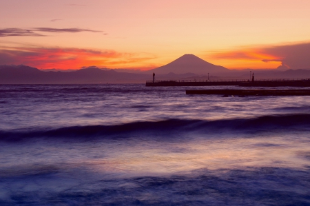 SUNSET HORIZON - nature, beach, sunset, mountains, sea