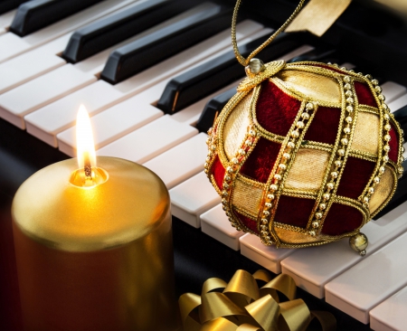 Merry Christmas - piano, ball, christmas candles, christmas, music, christmas light, magic christmas, candles, xmas, merry christmas