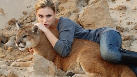 Kiley's Cougar - cougars, women, beautiful, cats, models, animals