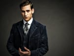 Oliver Jackson-Cohen as Jonathan Harker