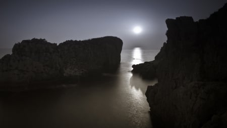 moonshine over coastal cliffs - reflection, cliffs, coast, moon, sea