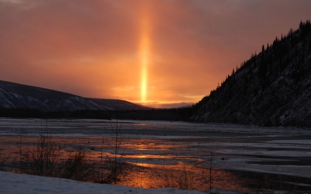 a beam of sunset light to heaven - lake, mountain, beam, light, winter, sunset