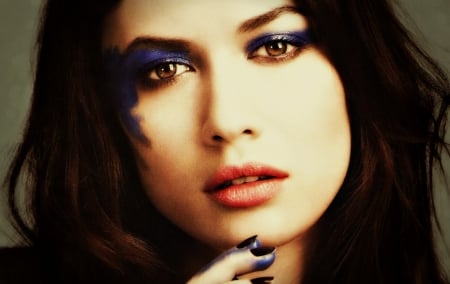 Olga Kurylenko - make-up, blue, woman, model, girl, olga kurylenko, actress