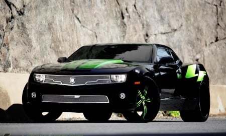 Green Accents - GM, Camaro, Black, 5thgen