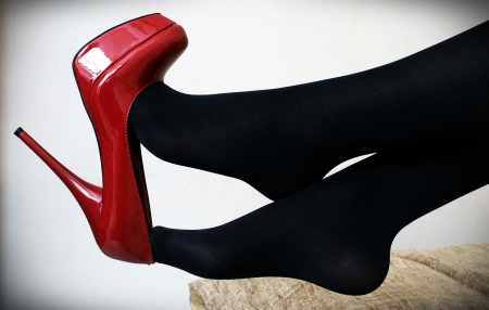 Red-heels-Black-hose