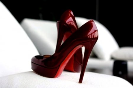 The women's heels - touch, woman, passion, red, femininity, beautiful, heels