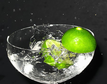 Lime Splash - water, photography, fruit