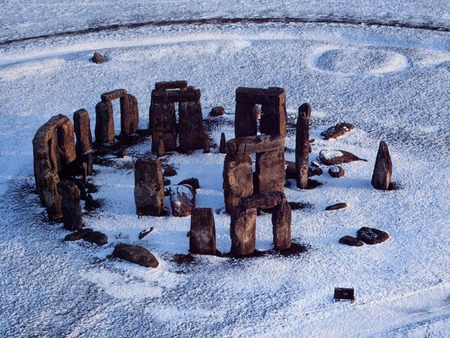 Stonehenge Snow - nature, stonehenge, colours, snow, winter