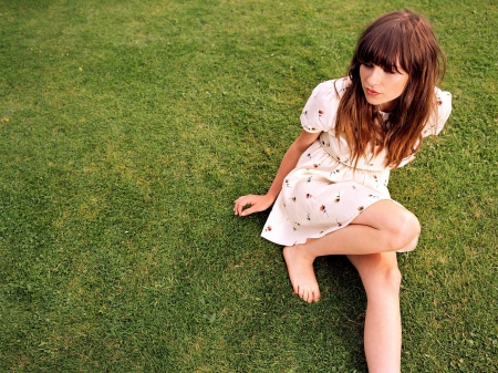 Gabrielle Aplin - gabrielle aplin, people, model, fun, actress, celebrity