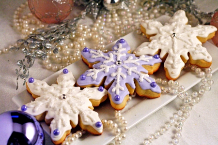 SNOWFLAKE COOKIES