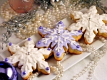 SNOWFLAKE COOKIES