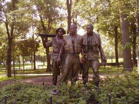 vietnam vet statue - vietnam, vet, ware, statue, wallpaper