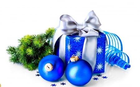 Christmas - pretty, snow, photo, happy, holiday, merry christmas, nice, winter, decoration, beautiful, balls, photography, lovely, christmas, colorful, new year, cold, background