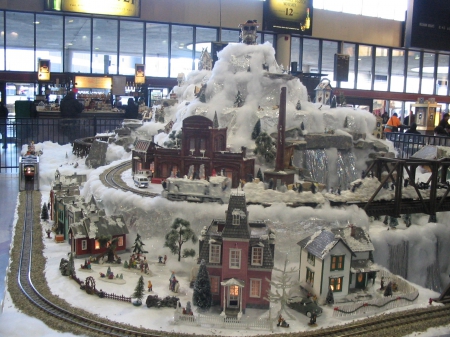 South Station - vehicles, trains, winter scene, ho trains, model trains, buildings