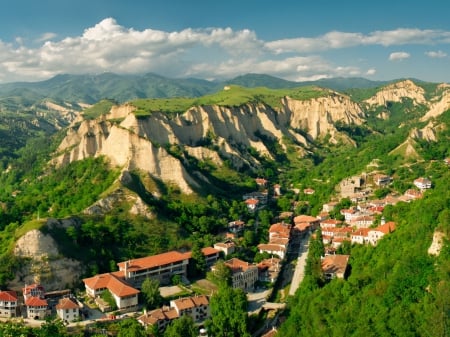 Melnik, Bulgaria - trees, town, photography, photo, Bulgaria, mountain, nature, view, green, nice, houses, sky