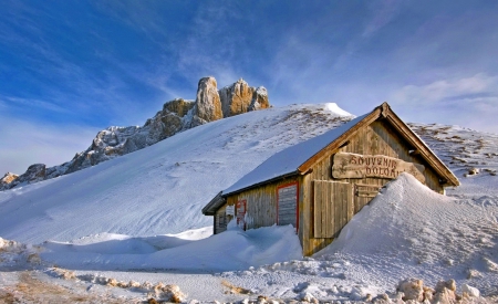 Winter cottage - cottage, sky, mountain, wooden, winter, lovely, rocks, serenity, quiet, calmness, covered, snow, beautiful, cabin, house