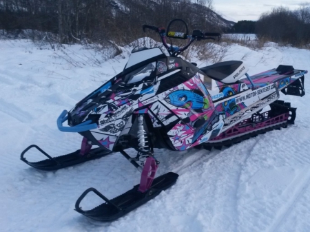 Polaris Pro RMK 800 - power, ride, thrill, snowmobile