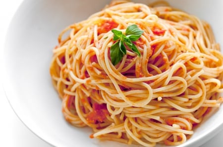 Spaghetti - spaghetti, pasta, food, cheese