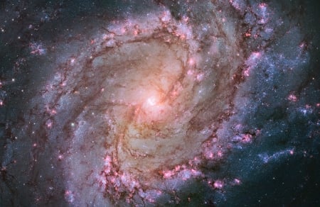 spiral galaxy M83 - core, arms, yellow, pink