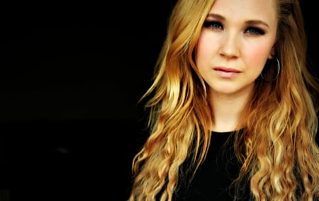 Juno Temple - background, black, model, actress, blonde, juno temple, girl, woman