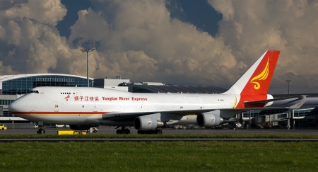 Boeing 747 - plane, clouds, 747, boeing