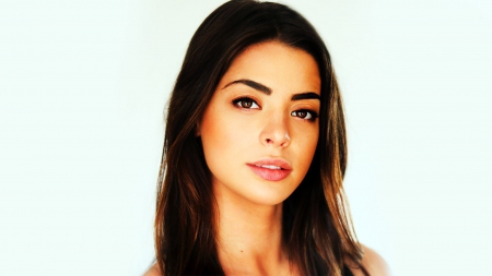 Gia Mantegna - people, model, gia mantegna, fun, actress, celebrity